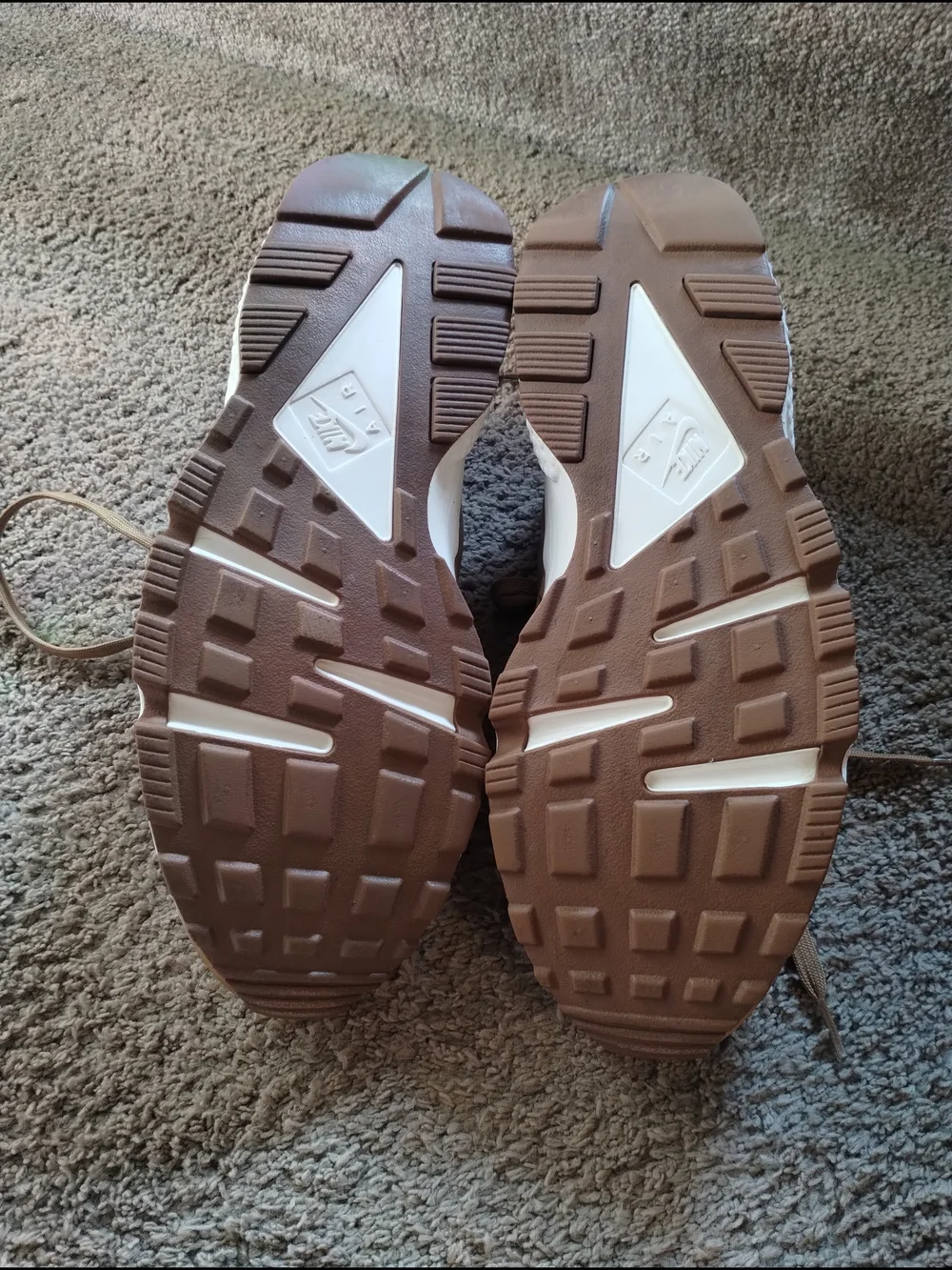 Nike Air Men's Tan  Sneakers - Branded Casual Runner Sz 13
